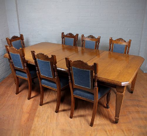 Edwardian Oak Extending Dining Table