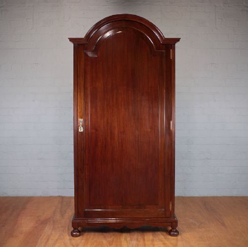 Edwardian Cloak Cupboard Hall Wardrobe.