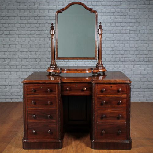 Victorian Mahogany Kneehole Dressing Table.