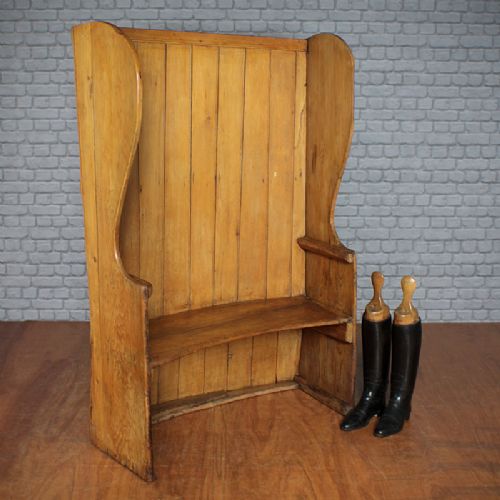 Antique Pine Bow Settle C.1860.