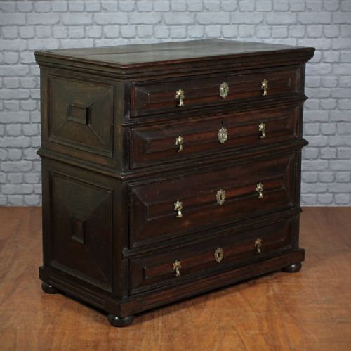 17th.c. Oak Chest of Drawers