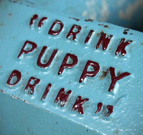 Hudson's Soap Doggie Water Bowl C.1900.