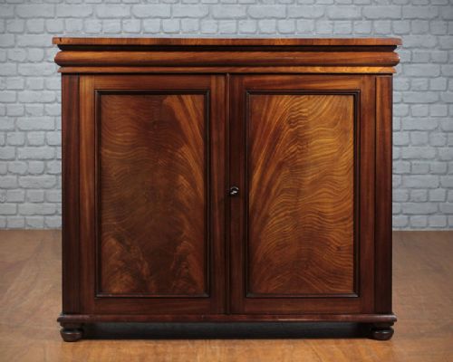 Mahogany Chiffonier Side Cabinet C.1870.
