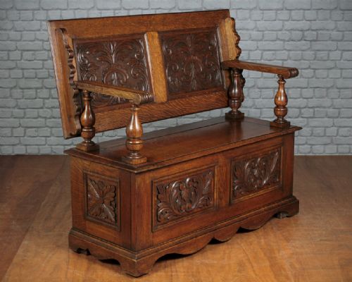 Edwardian Carved Oak Monk’s Bench C.1910.