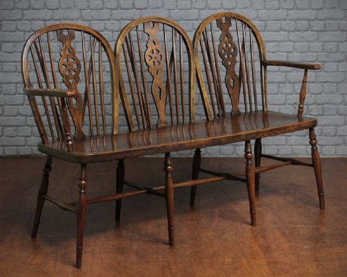 Ash & Elm Chair Back Settle C.1920.