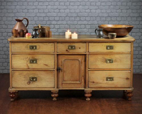 Pine Kitchen Dresser C.1850.
