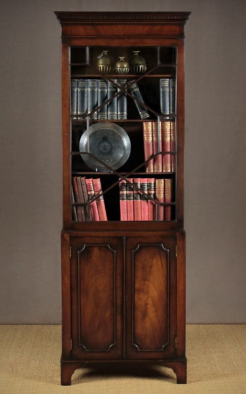 Narrow Mahogany Bookcase C.1930.