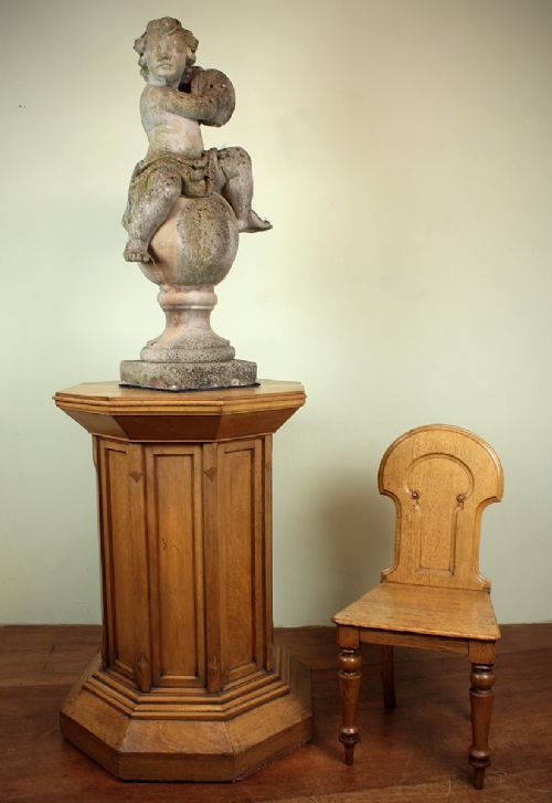 Late 19th.c. Pale Oak Sculpture Plinth C.1890.