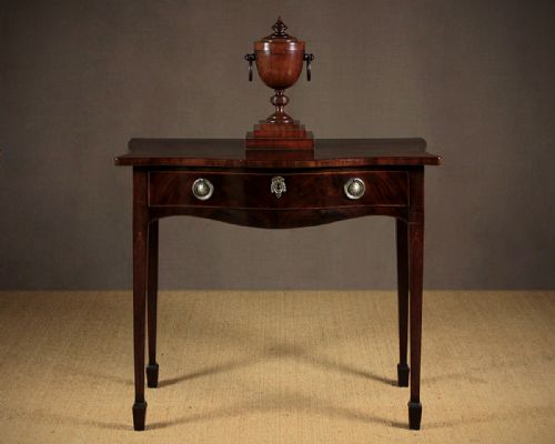 Georgian Mahogany Side Table C.1800.