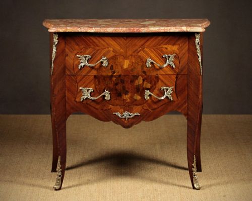 Louis Xv Style Tulipwood Bombe Commode C.1920.