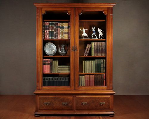 Edwardian Walnut Low Waisted Bookcase. C.1910.