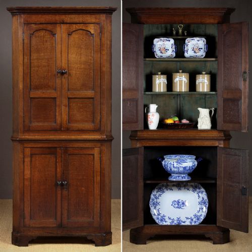 Georgian Oak Corner Cabinet C.1810.