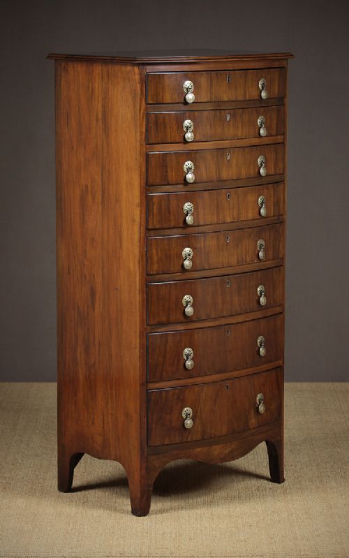 Early 20th Century Bow Front Chest of Drawers C.1920.