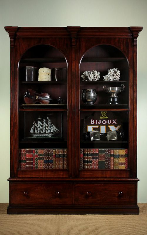 Large Mid 19th.c. Mahogany Bookcase C.1840.