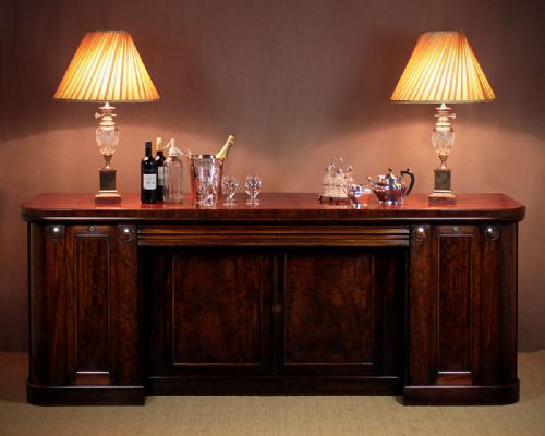 Early 19th.c. Mahogany Sideboard C.1815.