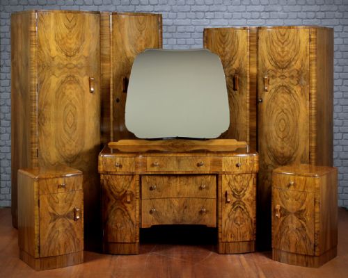 Art Deco Walnut Bedroom Suite C.1930.