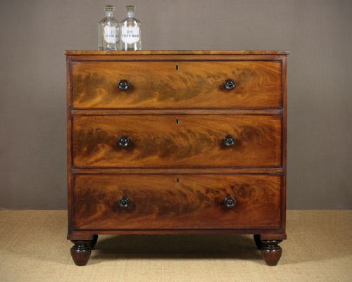 Mid 19th.c. Mahogany Chest of Drawers C.1850.