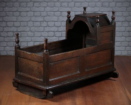 Welsh Oak Rocking Cradle C.1780.