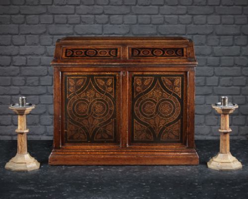 Gothic Revival Cellarette Casket C.1880.