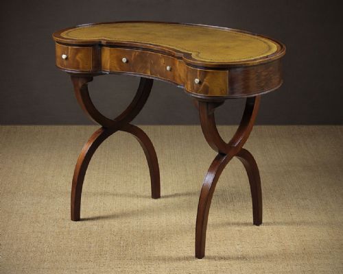 Early 20th.c. Writing Table C.1920.