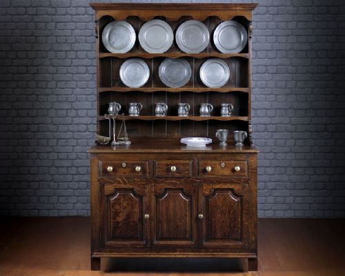 Small Early 20th.c. Oak Welsh Dresser C.1910.