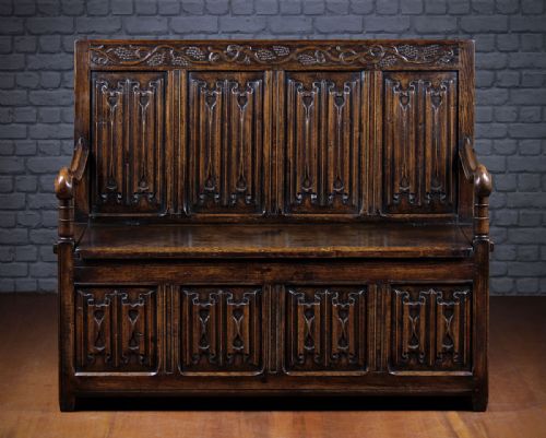 Oak Box Settle with Linen Fold Carving C.1910.