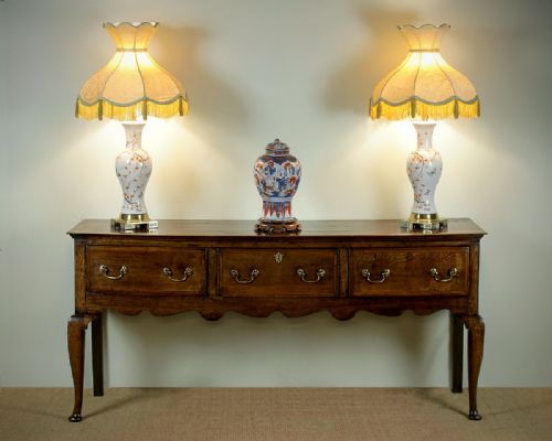 19th.c. Oak Welsh Dresser Base C.1810.