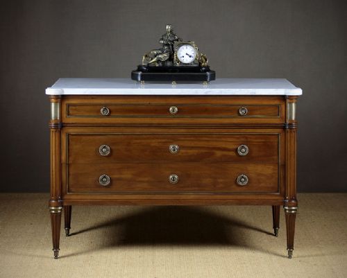 Late 19th.c. French Marble Top Chest of Drawers C.1890.