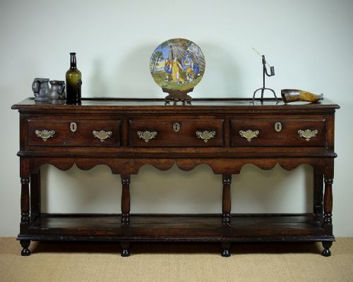 Mid 18th.c. Welsh Potboard Dresser Base C.1750.
