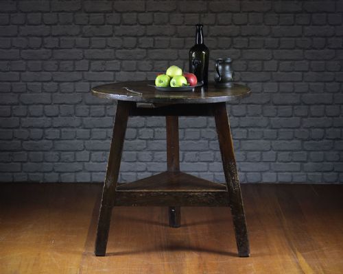 Welsh Pine Cricket Table C.1820.