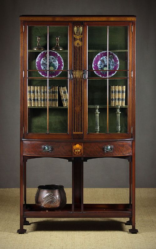 Early 20th.c. Arts & Crafts Display Cabinet C.1905.