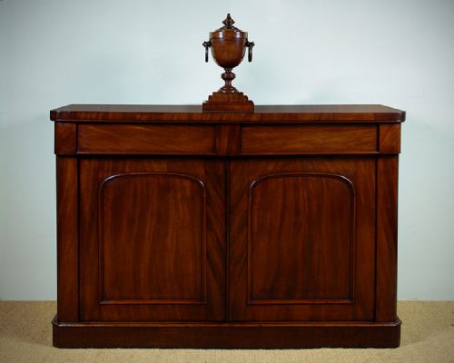 Mid 19th.c. Mahogany Chiffonier Side Cabinet C.1860