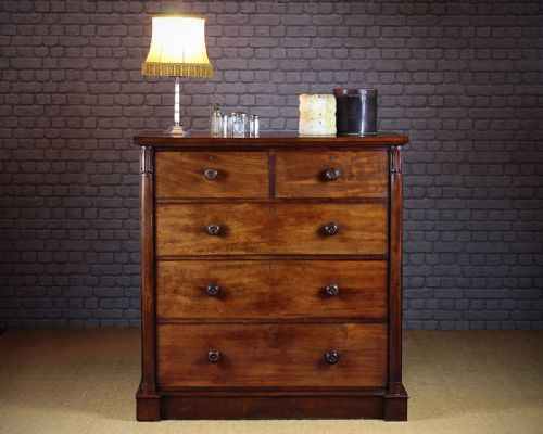 Regency Mahogany Chest of Drawers C.1820.