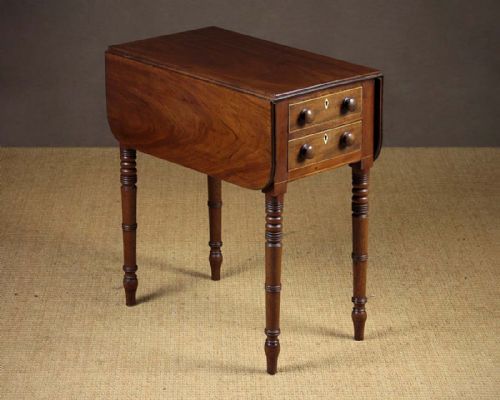 Early 19th.c. Pembroke Side Table C.1830.