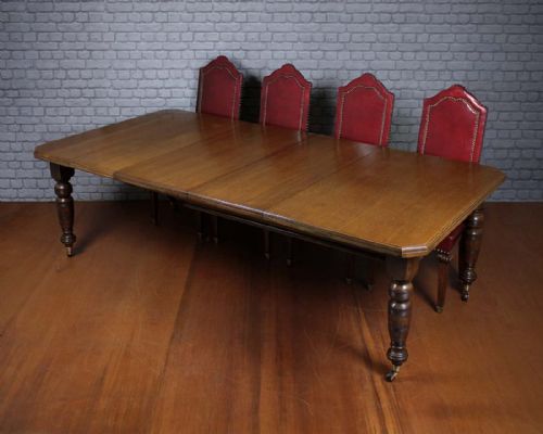 10 Seater Extending Oak Dining Table C.1890.