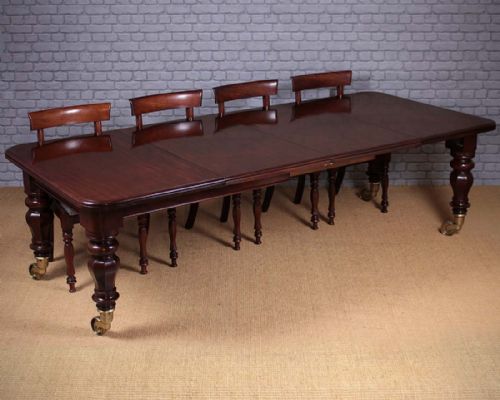 Early 19th.c. Mahogany Dining Table C.1830