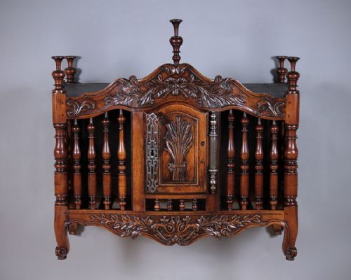 Late 18th.c. French Walnut Panetiere or Bread Safe C.1770.
