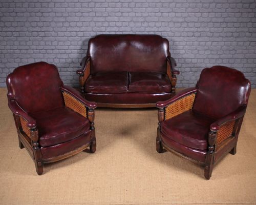 Small Oak & Bergere Suite C.1930.