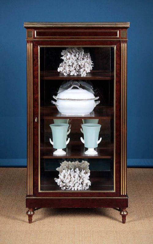 Brass Mounted Vitrine Display Cabinet C.1905.
