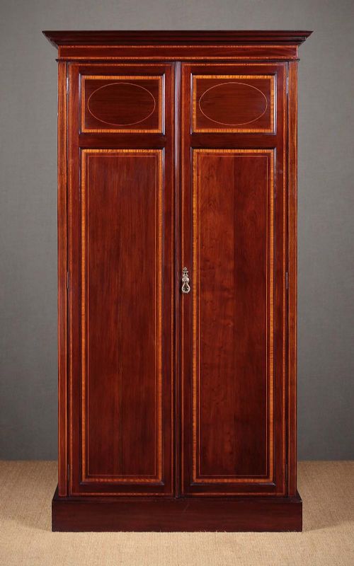 Edwardian Mahogany Wardrobe or Hall Cupboard C.1910.