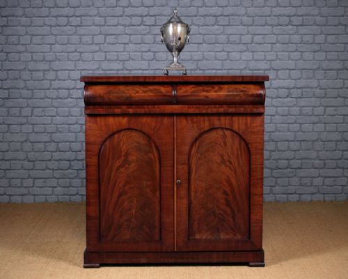 William IV Mahogany Chiffonier C.1830.