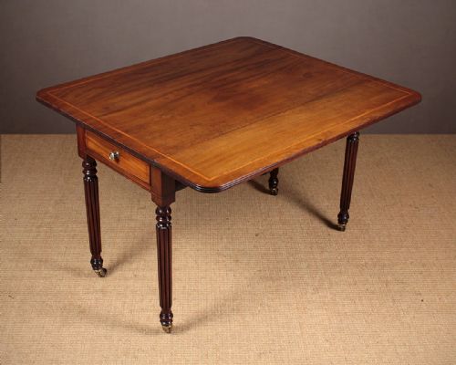 Gillows Style Pembroke Table C.1820.