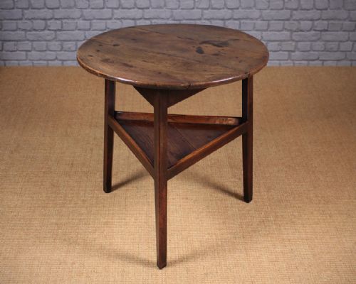 Georgian Elm Cricket Table C.1800.