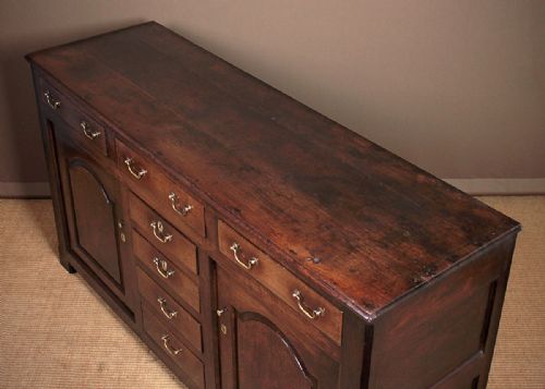 fig 1. 18th.c. Welsh Oak Dresser Base c.1780