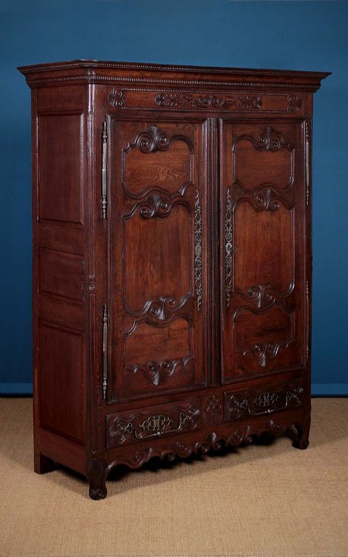 18th.c. French Carved Oak Armoire Cupboard C.1780.