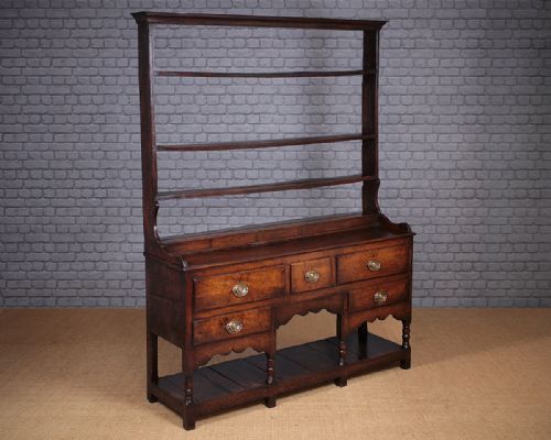 Small 18th.c. Potboard Welsh Dresser C.1790.