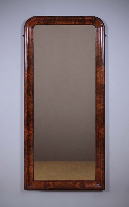 Walnut Framed Tailor’s Mirror C.1880.