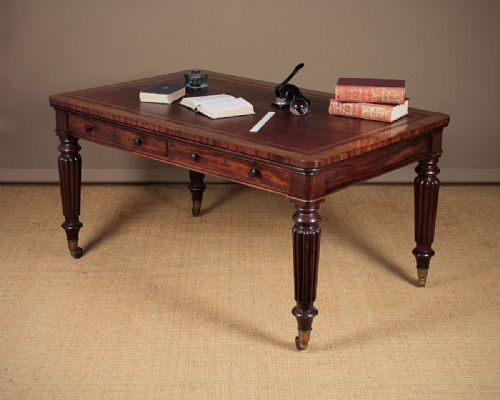 Gillows Style Mahogany Library Table or Writing Desk C.1850.