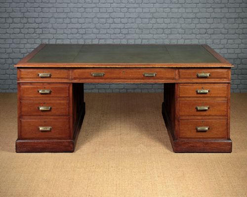 Large Edwardian Oak Pedestal Desk C.1910