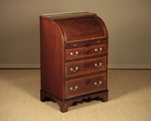 Small Edwardian Cylinder Top Bureau C.1910.